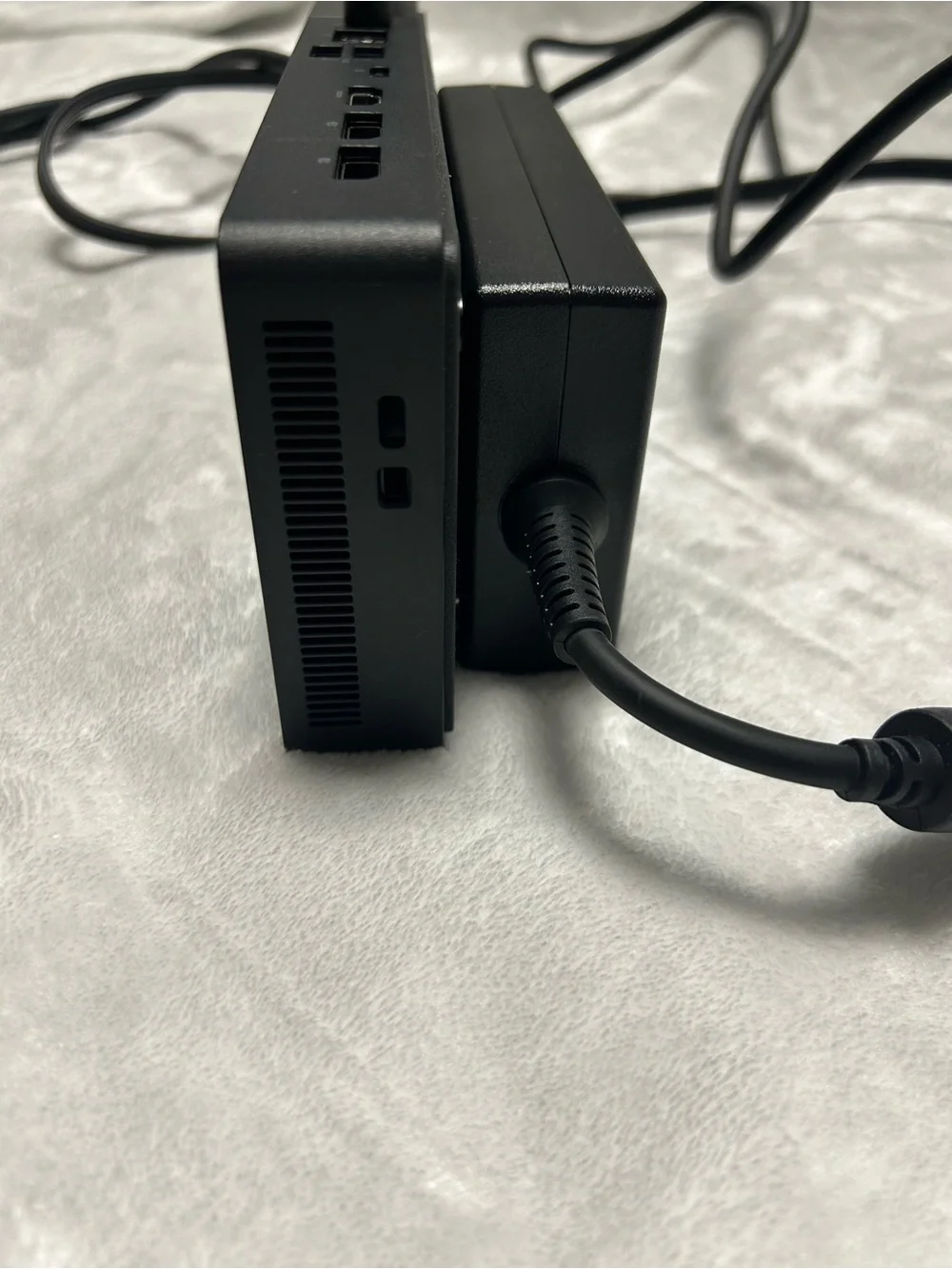 Dell WD22TB4 LA180PM180 USB C Thunderbolt Power Adapter 4 docking station 180W